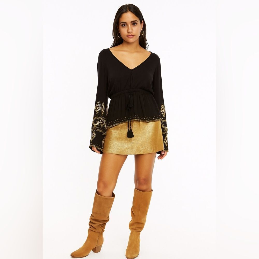 Rahi Cali Embroidered Blouse